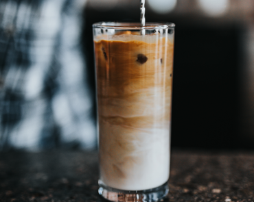 Nashville vocal coach mix singing drink - voice lessons tips & tricks blog 9