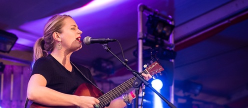 Carrie welling performing - voice lessons tips & tricks blog 1